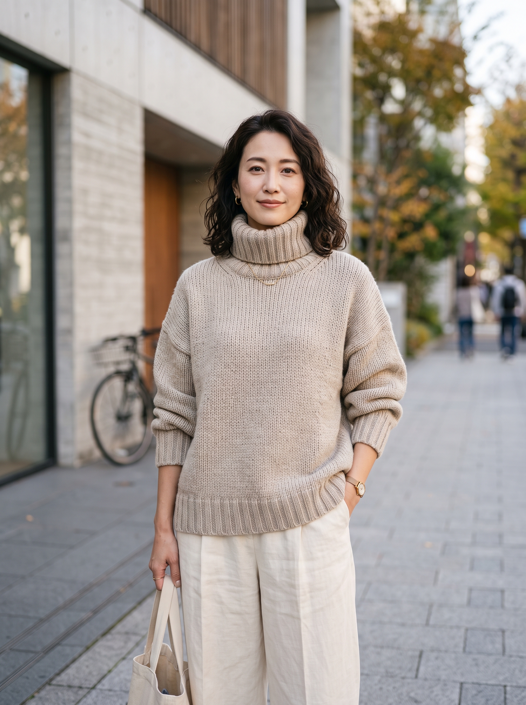 Editorial portrait of an adult female model wearing Chanyarn Women's Turtleneck 100% Merino Wool 2026 First-Line Ready to Wear Fall Winter Seamless Knit Pullover Sweater